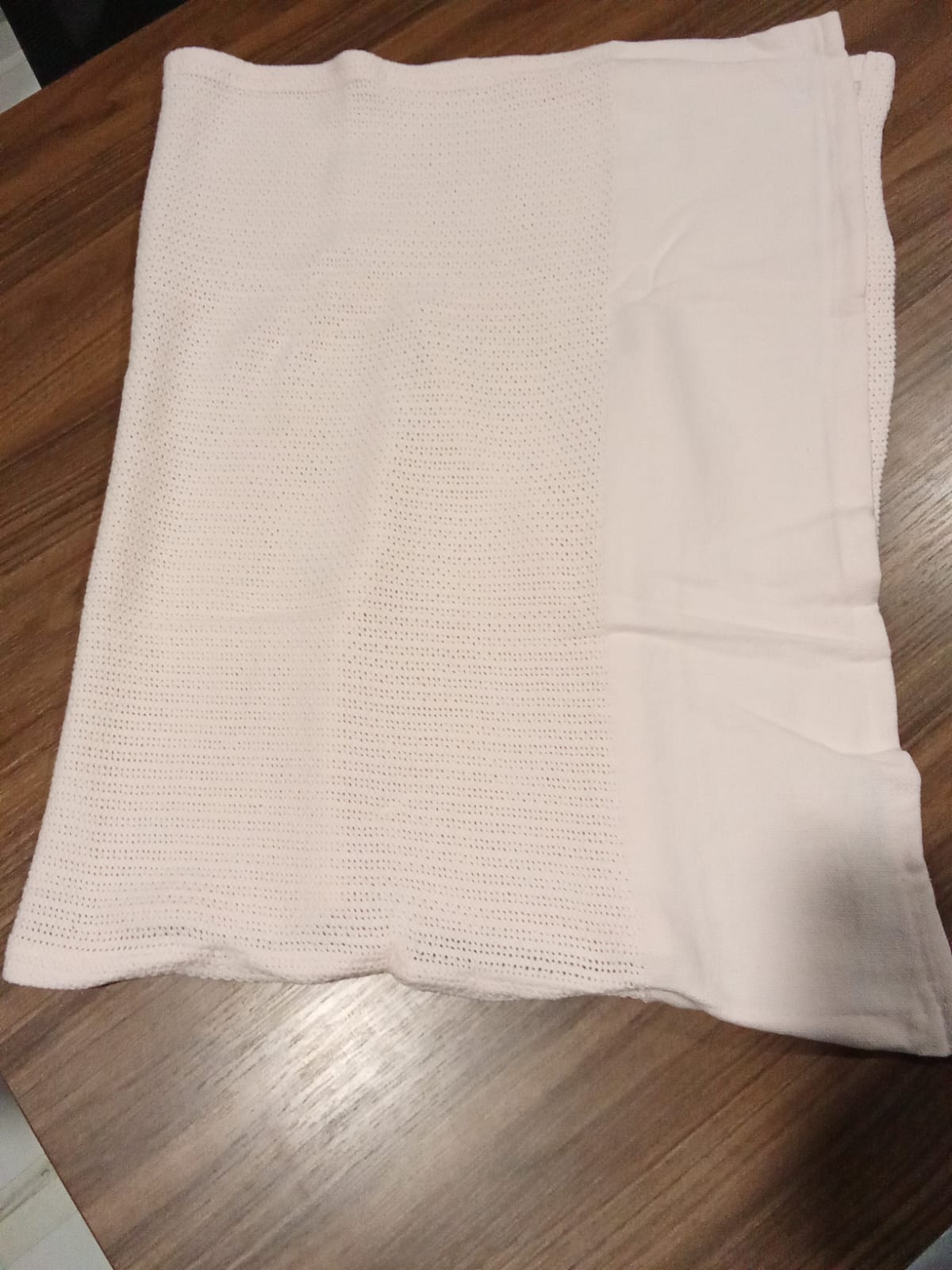 Cellular Baby Shawl Blanket (Light Pink)